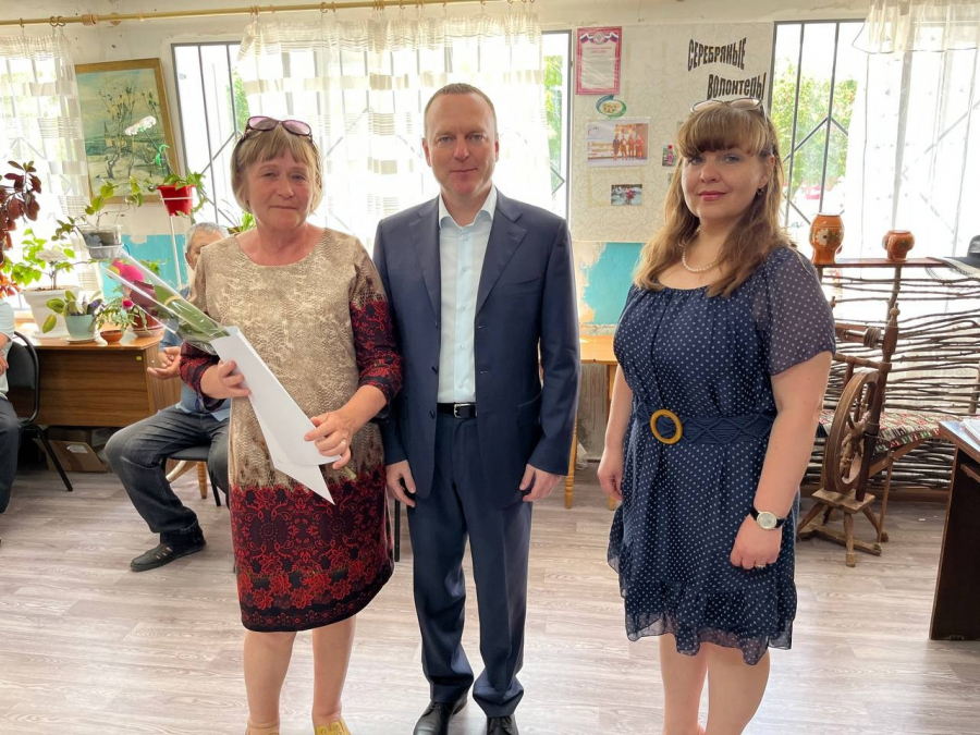 8 июня 2023 года Центр социального обслуживания Ленинского района посетили депутат Государственной Думы Российской Федерации Константин Бахарев и Глава муниципального образования Ленинский район Республики Крым Олег Водопьянов