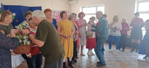 7 марта 2023 года в отделении &laquo;Уют&raquo; города Щелкино ГБУ РК &laquo;Центр социального обслуживания граждан пожилого возраста и инвалидов Ленинского района&raquo; прошел праздничный концерт &laquo;Ее величество женщина&raquo;